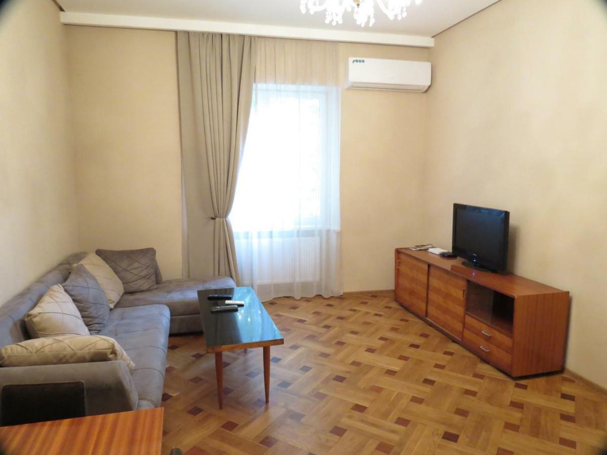 Three Rooms Apartment Τυφλίδα Εξωτερικό φωτογραφία